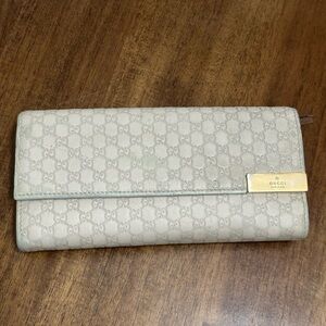 Gucci Guccissima Wallet on chain